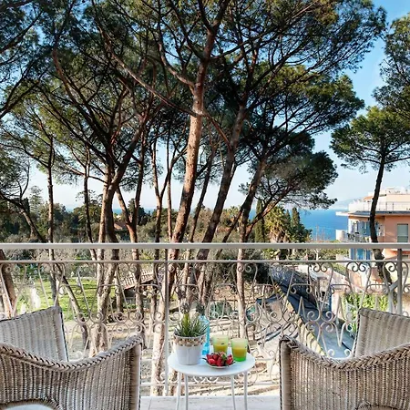 Gocce - El Royale Apartment *